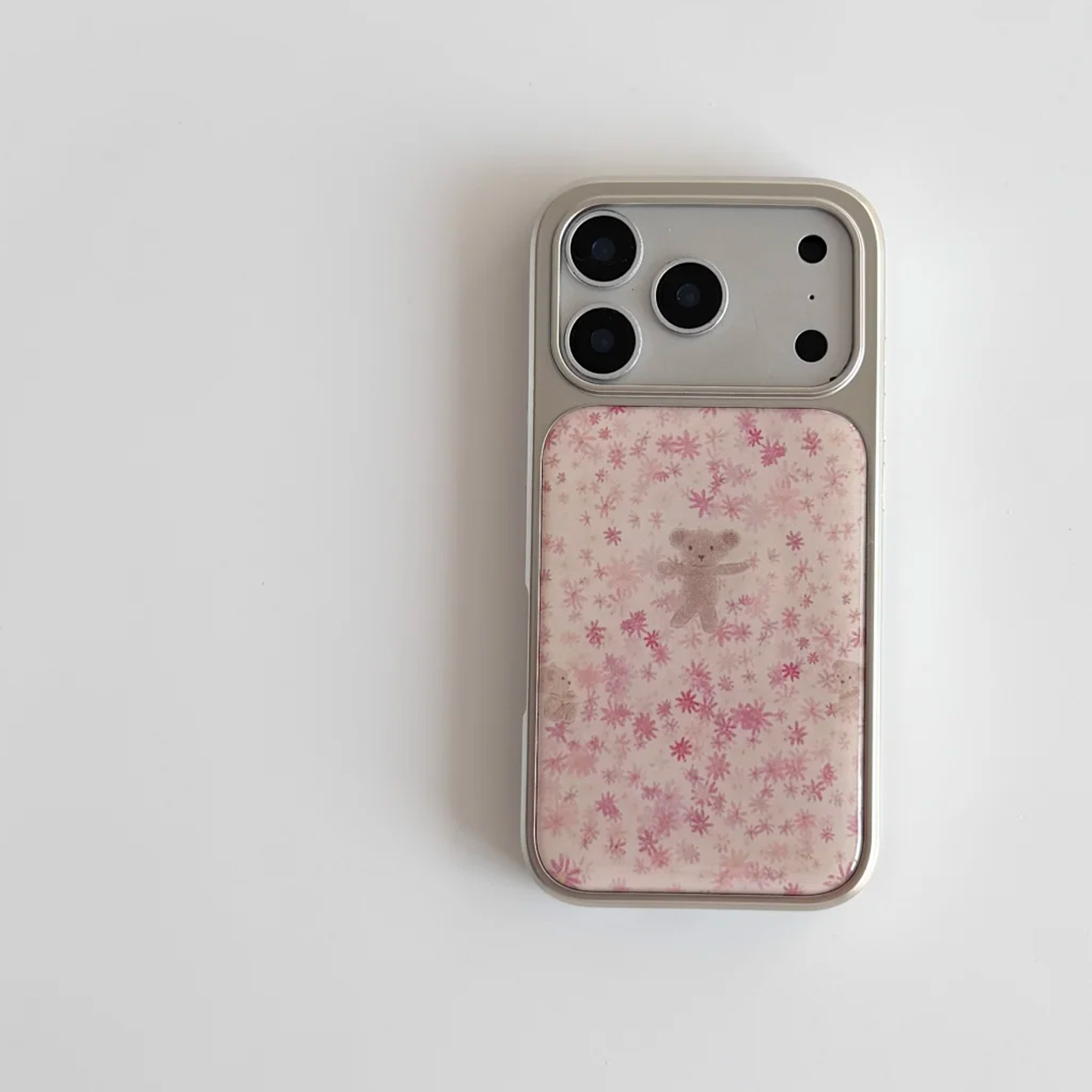 Phone Cases That Charge Your Phone - 봄꽃 아이폰 케이스 (아이폰 17, 17e,