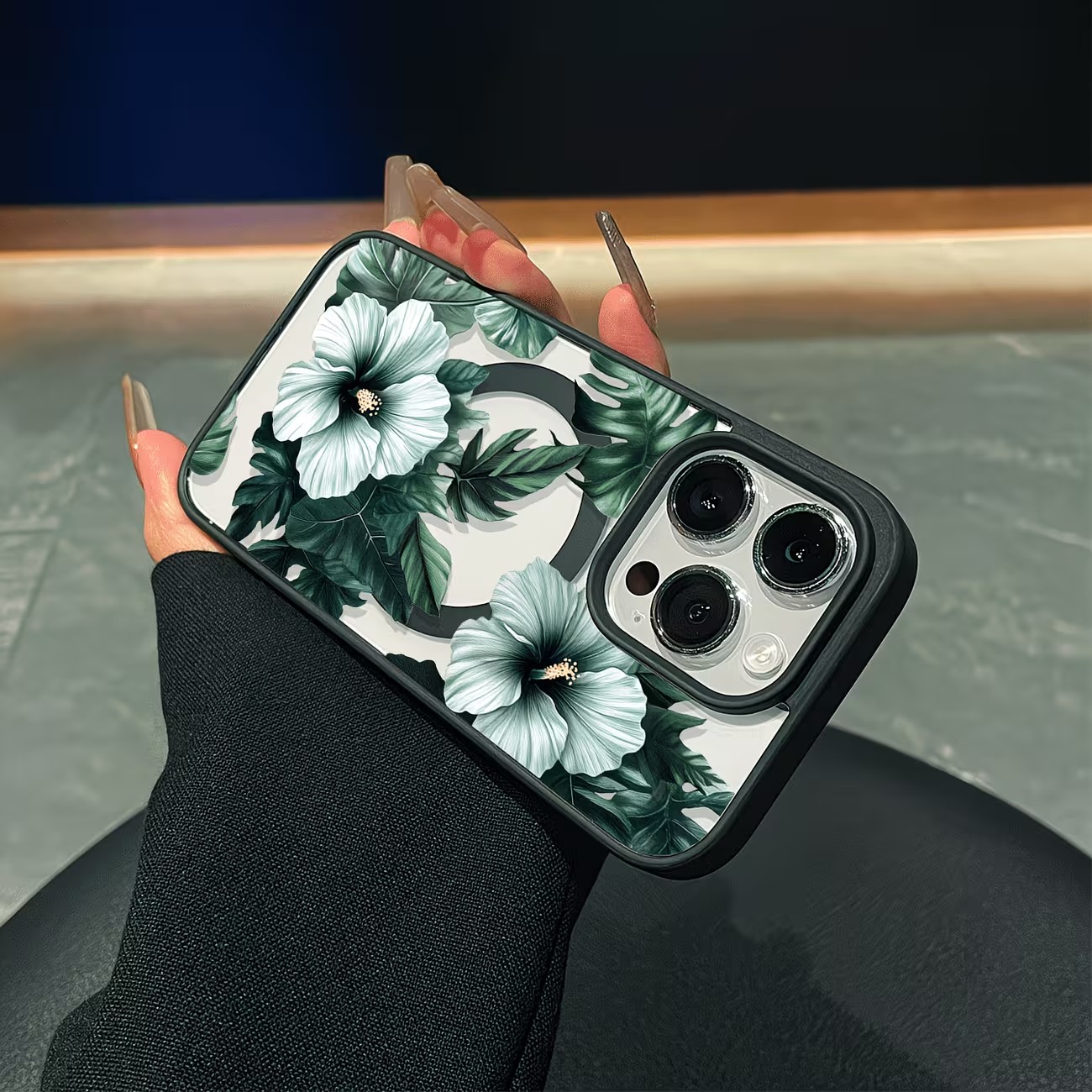 그린 플로럴 프린트 폰 케이스 (아이폰 17, 16,  - Clear Magsafe Case 리뷰 및 가격